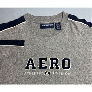Aeropostale  Mens Long-sleeve T Shirt Crewneck Pullover Embroidered Gray Large